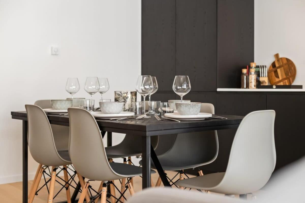 Huswell - Renovated Apartment In The Heart Of Ostende Exterior foto